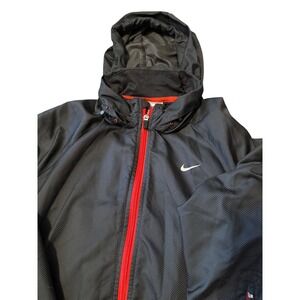 Nike storm FIT Lightweight windbreaker Black Red‎ Zip  L